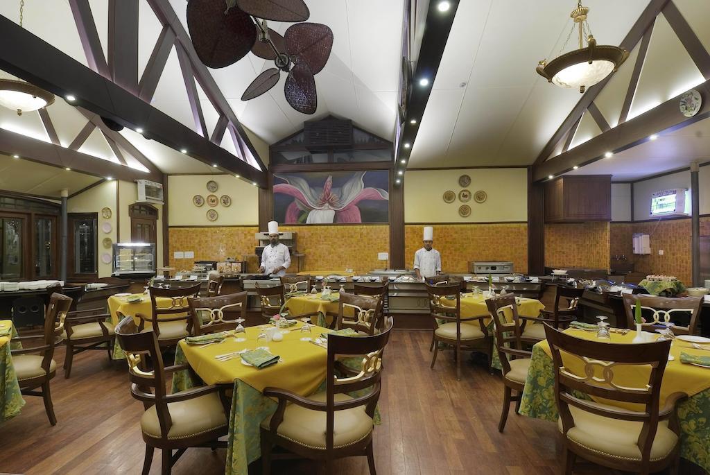 Mayfair Darjeeling Darjeeling  Restaurang bild